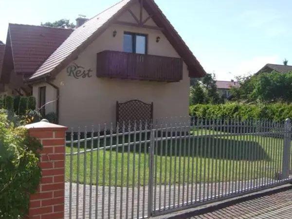 Rest Hotel Dziwnów Exterior foto